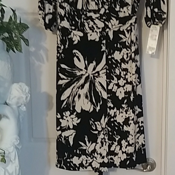 Jone's of NY Dress - Picture 3 of 7